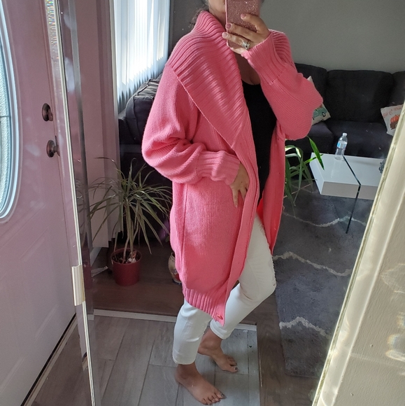 LONG CORAL BUTTON Cardigan 🧚‍♂️🧚‍♂️ - Picture 3 of 6